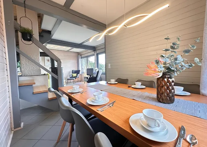 Vakantiehuis Pur Mit Seeblick & Sauna - Helly Von Mein-seepark Kirchheim (Hessen)