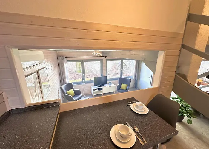 Vakantiehuis Pur Mit Seeblick & Sauna - Helly Von Mein-seepark Kirchheim (Hessen)