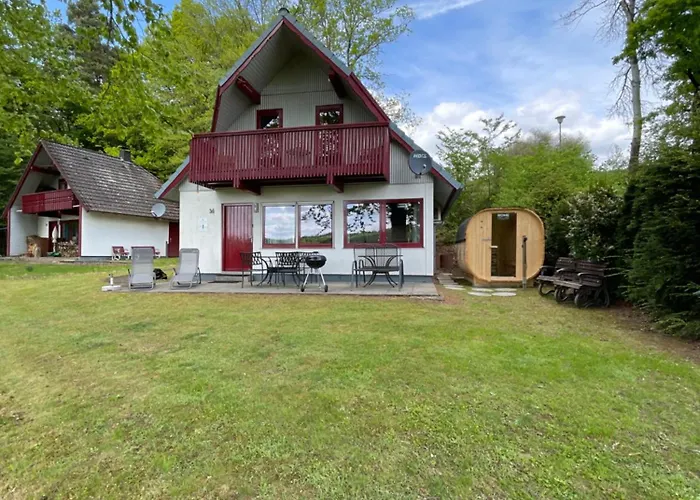 Vakantiehuis Pur Mit Seeblick & Sauna - Helly Von Mein-seepark